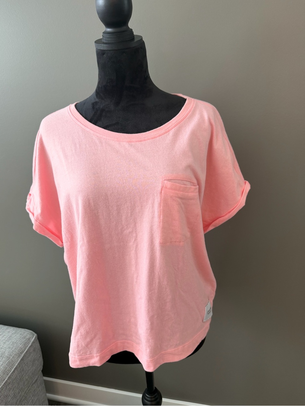 Calvin Klein Light Pink Relaxed Pocket Tee

#130